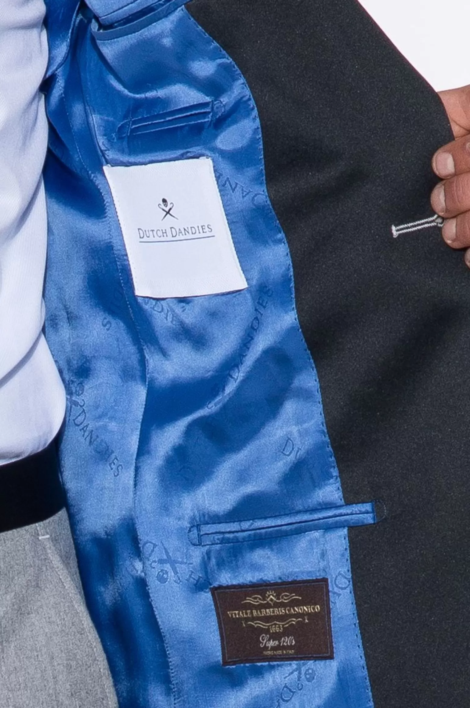 dutch_dandies_smoking_5.webp Smoking>Dutch Dandies Store