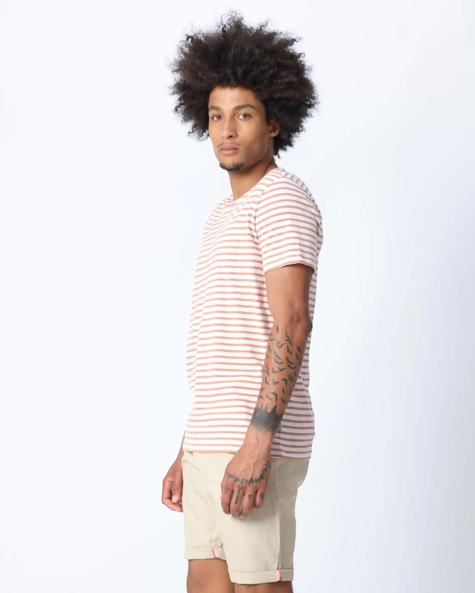 jc_rags_johnny_tshirt_km_4-2.webp Johnny T-Shirt Km>J.C. RAGS Store