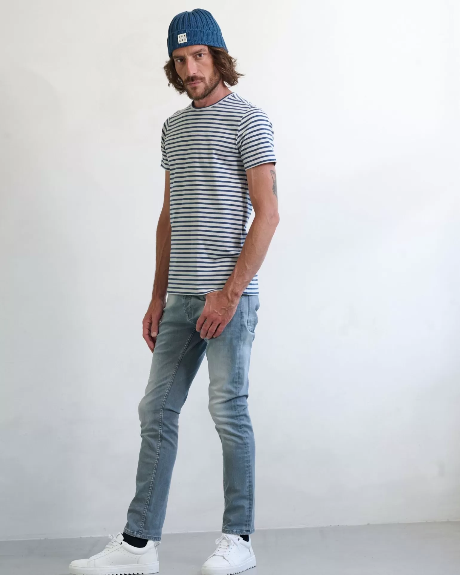 jc_rags_johnny_tshirt_km_4.webp Johnny T-Shirt Km>J.C. RAGS Hot