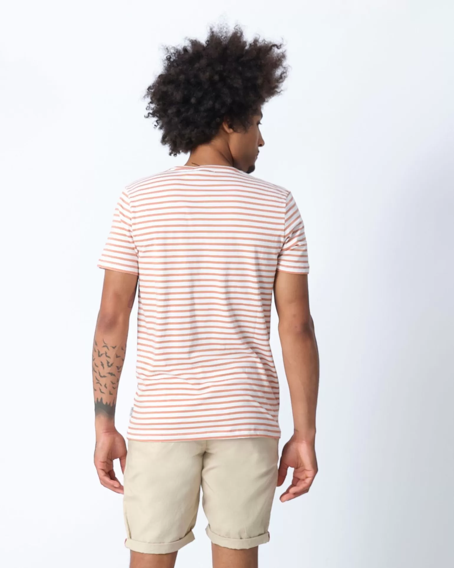 jc_rags_johnny_tshirt_km_5-2.webp Johnny T-Shirt Km>J.C. RAGS Store