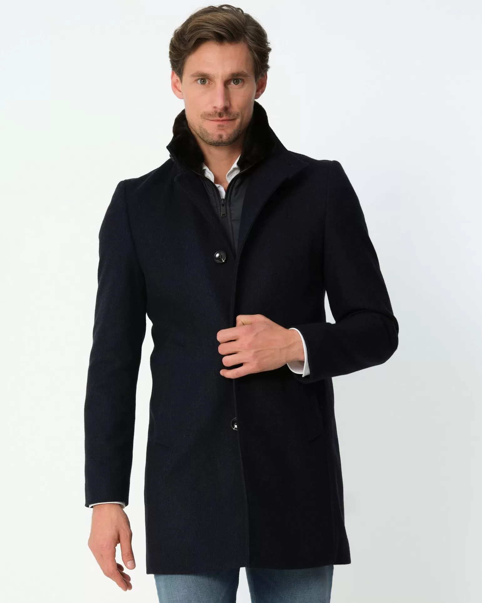 Mantel>Nobel Flash Sale