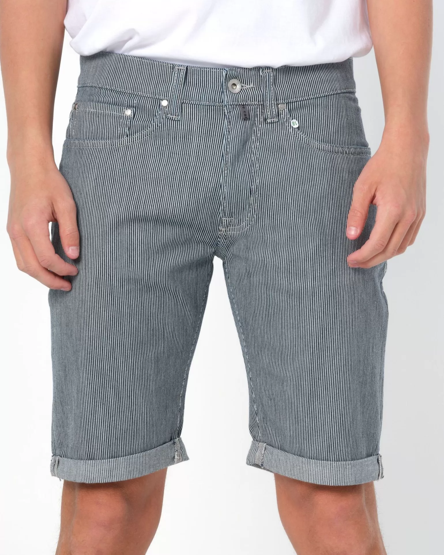 Short>Pierre Cardin Shop