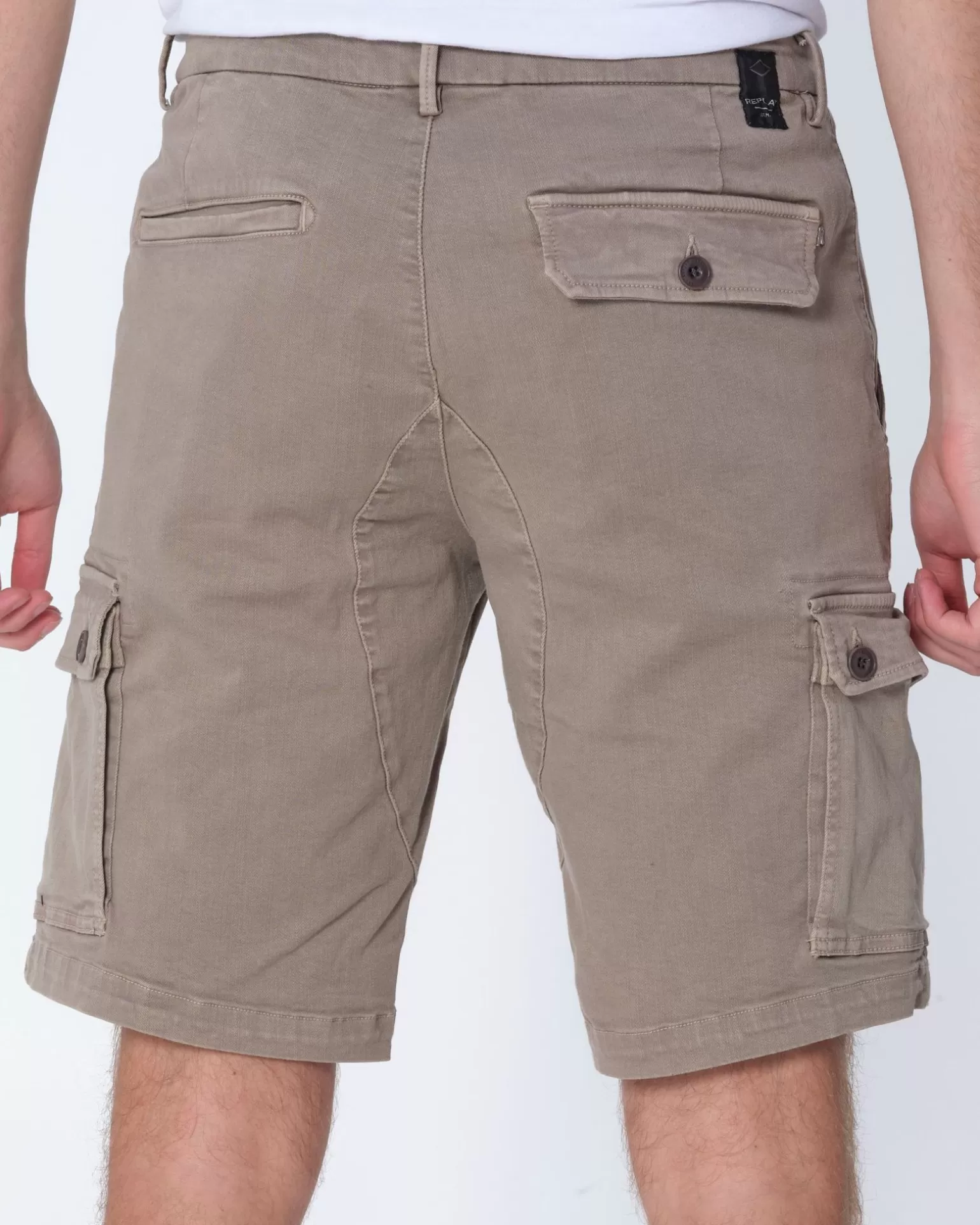 replay_vannie_cargo_short_4.webp Vannie Cargo Short>Replay Fashion