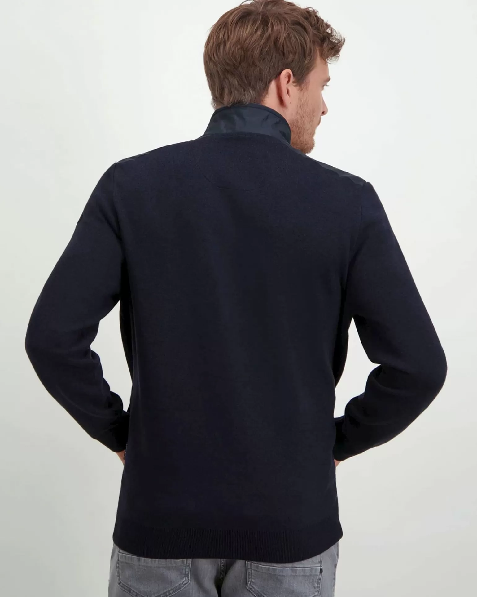 state_of_art_trui_vhals_3-1.webp Trui V-Hals>State of Art Fashion