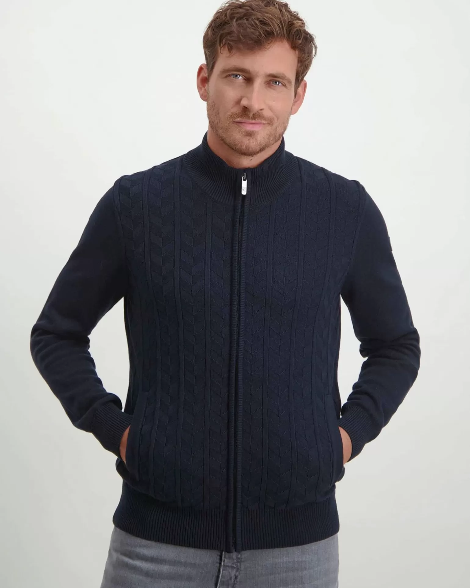 Vest>State of Art Best Sale