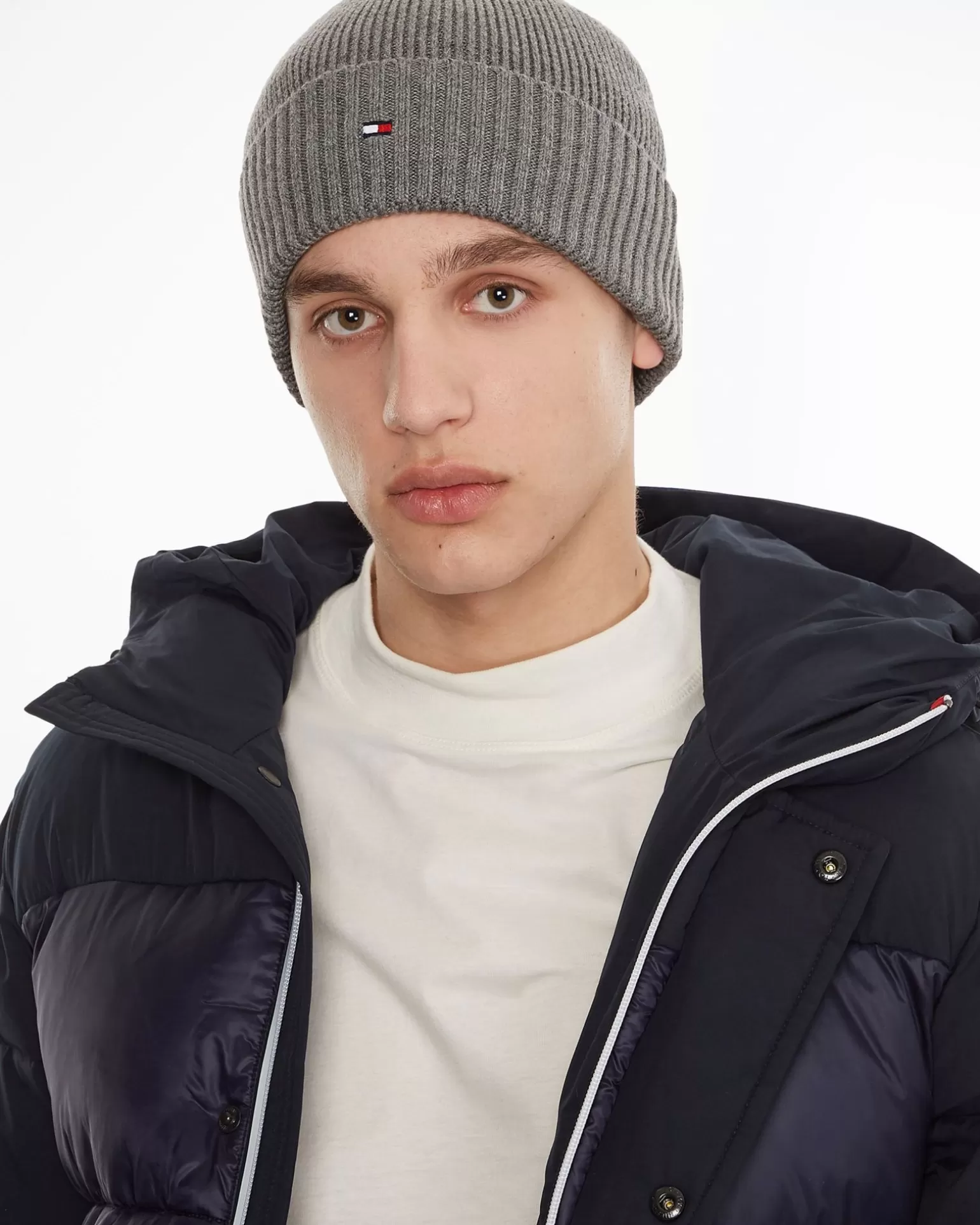 tommy_hilfiger_menswear_muts_4.webp Muts>Tommy Hilfiger Menswear Flash Sale