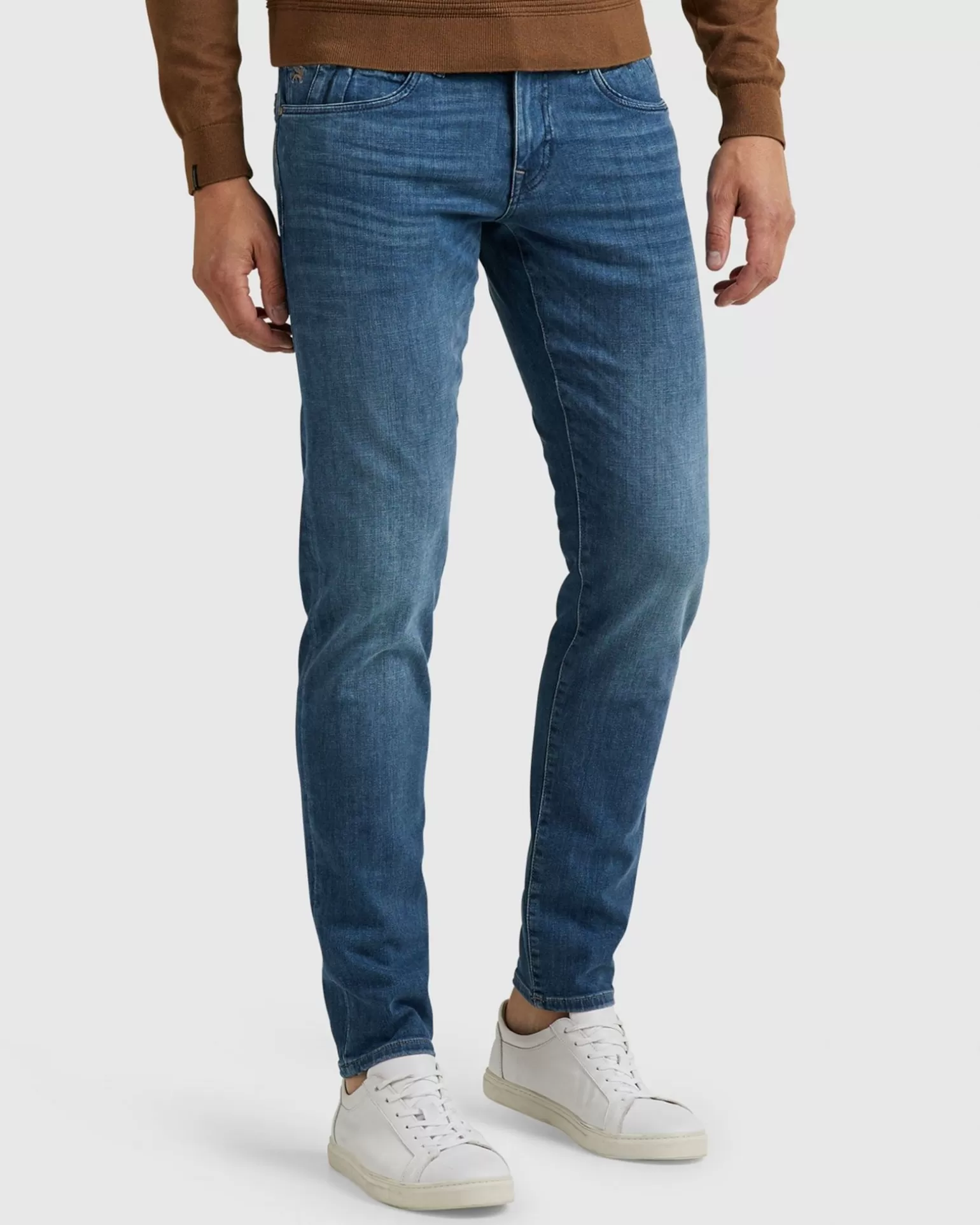Jeans>Vanguard Store