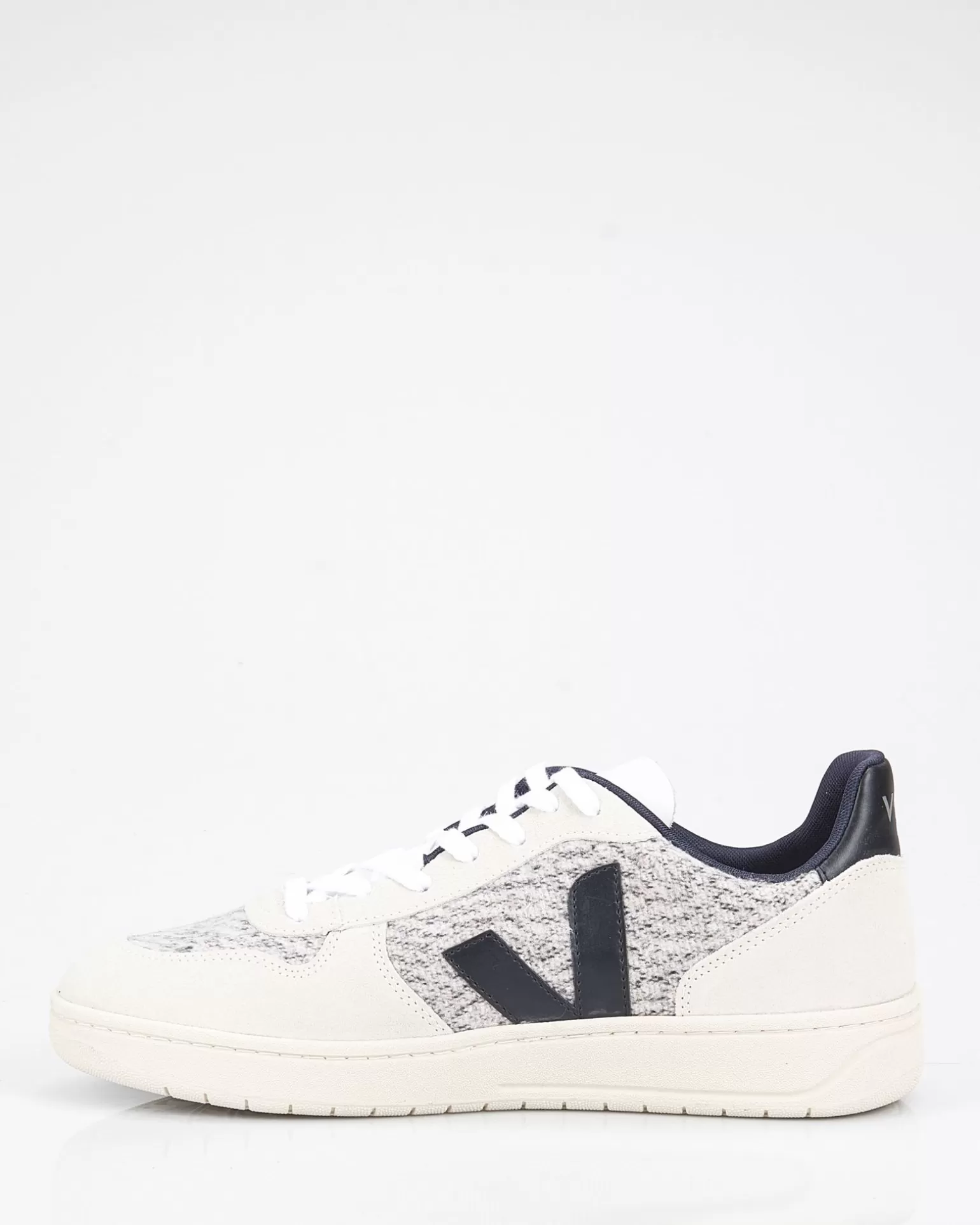 V-10 Sneakers>Veja Flash Sale