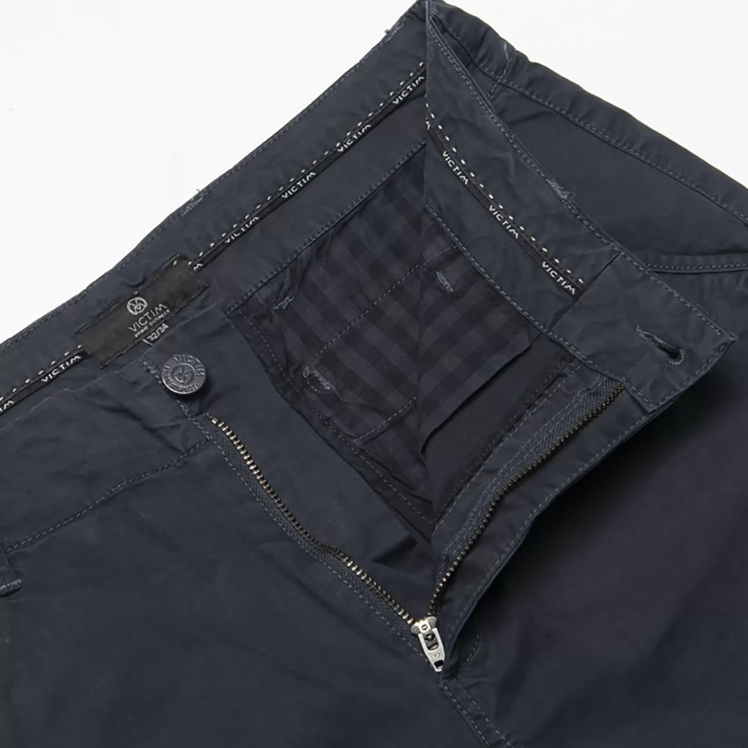 victim_chino_3-3.webp Chino>Victim Discount